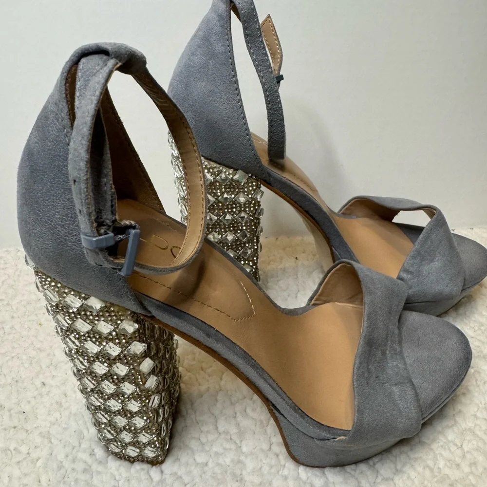 Aldo Gray Heels with Sparkling Embellished Block Size 6